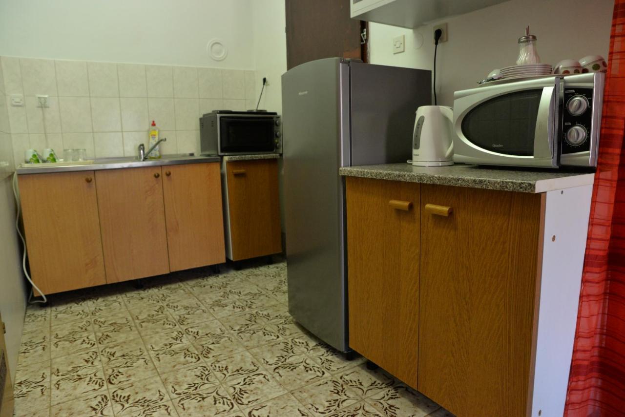Apartment Kolonija Slavonski Brod Exteriör bild