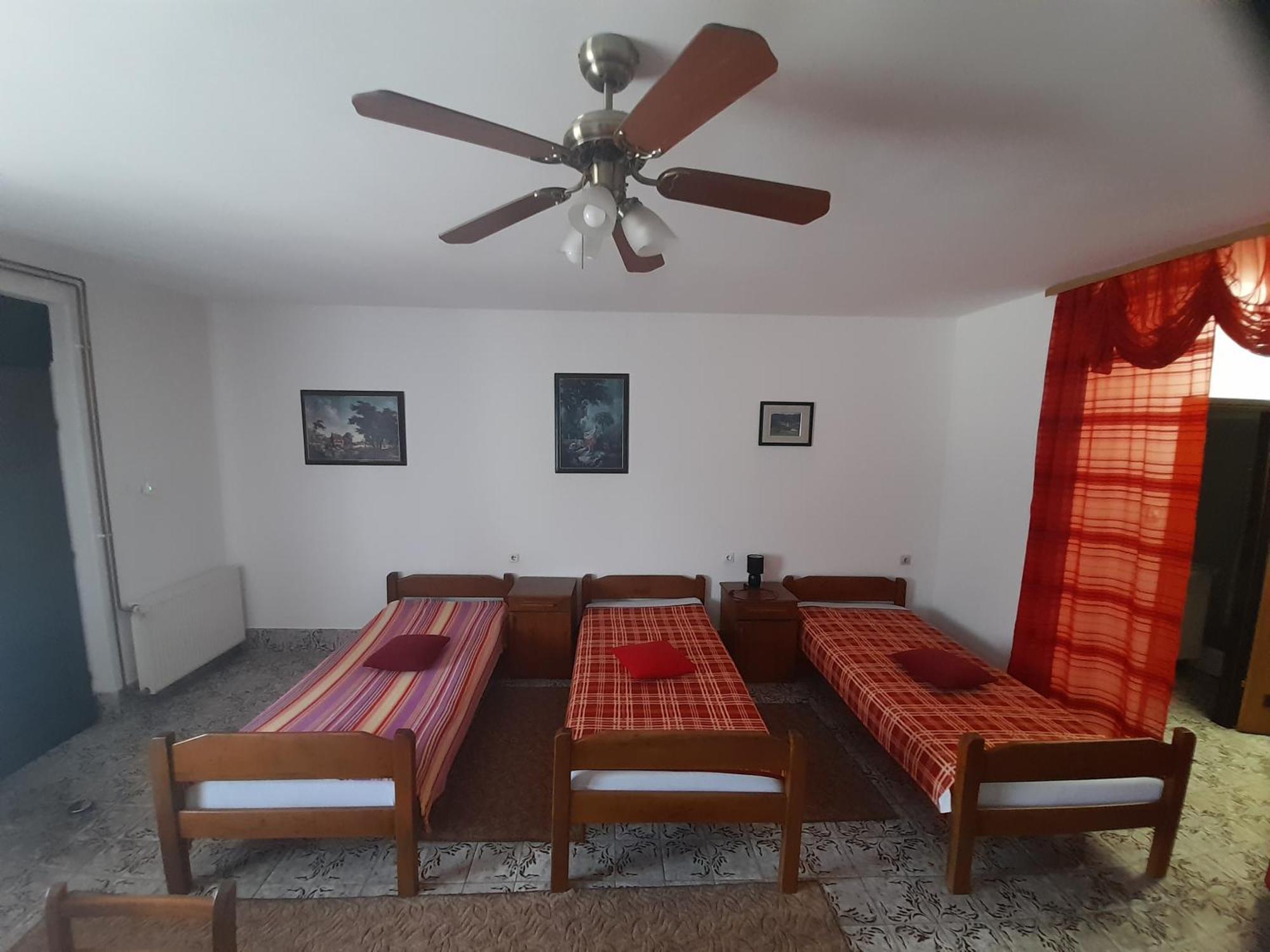 Apartment Kolonija Slavonski Brod Exteriör bild